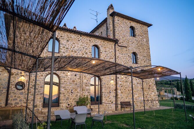3-day private experience as a winemaker at a wine resort in Tuscany - Tasting Like a Winemaker: What Sangiovese Teaches You