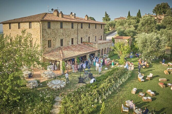 3-day private experience as a winemaker at a wine resort in Tuscany - Podere Montale Executive Suite: Comfort With Countryside Drama