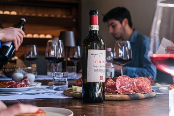 3-hour Vintage FIAT 500 Chianti Classico Private Wine Tour - Family-run vineyard visit: wine, olive oil, and a Tuscan plate