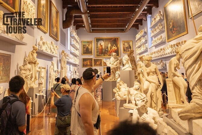 Accademia Gallery David Skip The Line Entrance Tickets - Accademia Gallery in one visit: what reserved entry really changes