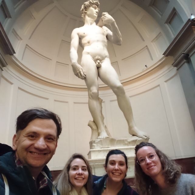Accademia Gallery with David: Private Tour in Florence - Priority access at the Accademia: how you actually save time
