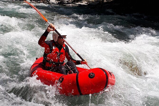 Adrenaline kayaking on the Lima and Serchio rivers in Bagni di Lucca - Coaching Style and the Beginner Reality Check