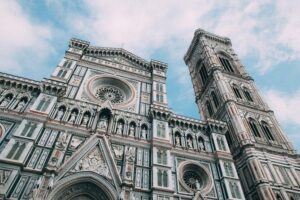 Architectural Florence: Private Tour with a Local Expert - Santa Maria Novella: Gothic lines with Renaissance power