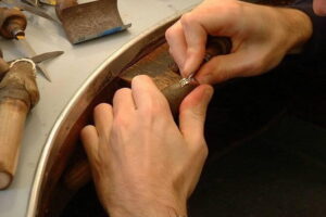 Artisan Workshops: Private Walking Tour in Florence - Meeting at Santa Croce: where your guide sets the craft tone