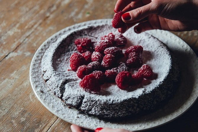 Authentic Culinary Experience in a Tuscan Family Estate - Logistics that affect your day (without making it stressful)