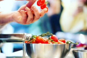 Authentic Pasta Class in Florence - Knead, cut, bake, stuff: how the class flows in the kitchen