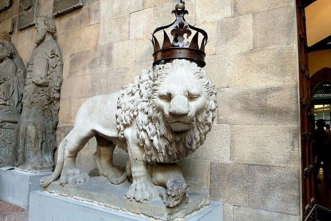 Bargello Museum - Private Tour - Bargello’s medieval-fort setting: why the building matters