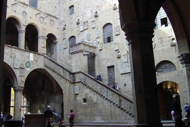 Bargello Museum Private Tour: Michelangelo's Bacchus & Donatello's David - Why the Bargello is smart for art lovers in Florence
