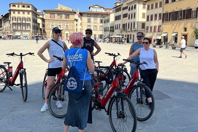 Best of Florence Electric Bike Tour - Getting set up at Via dei Cimatori and why the timing works