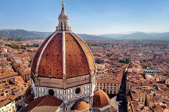 Best of Florence: small group walking tour - Ponte Vecchio: the medieval bridge with modern momentum