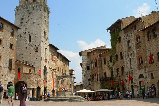 Best of Florence walking tour & Accademia Gallery- monolingual small group tour - Michelangelo’s David: The Moment You Understand the Scale