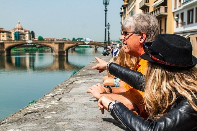 Best of Florence with Michelangelo's David Small Group Tour - Guides, Headsets, and How to Get the Most From the Story
