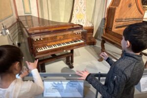 Best of Michelangelo in Florence Tour for Kids with Academy Gallery Fast Access - Accademia Gallery fast access: getting to Michelangelo’s David