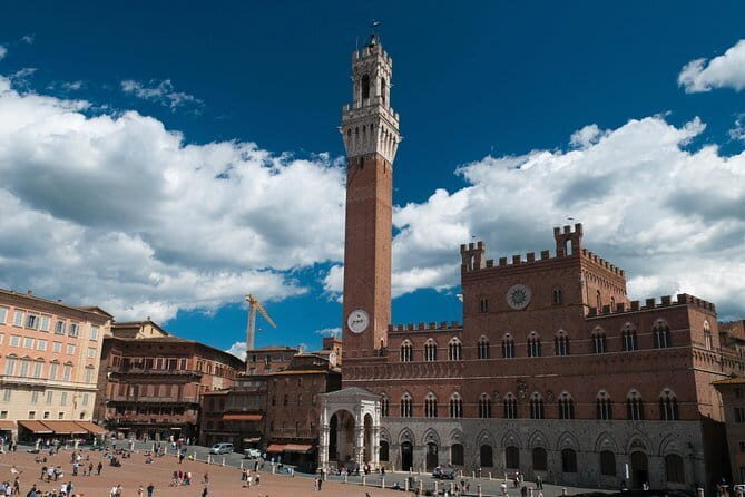 Best of Tuscany: Siena, San Gimignano & Winery Tour with Lunch - The Guides and How the Day Feels on the Ground