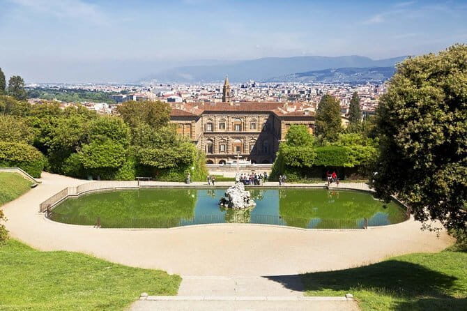 Boboli Gardens: Royal Palace Tour & Hidden Messages - Timed Entry and a Small Group: Crowd Control That Actually Matters