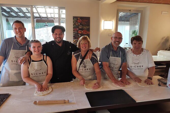 Chianti - Pizza and Tiramisu Course for Only Small Groups - Where you meet in Chianti and what the “villa pace” means