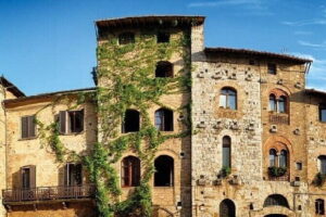 Chianti, San Gimignano and Siena Full Day Trip with Wine Tastings - Getting there smoothly: meeting point, timing, and group vibe