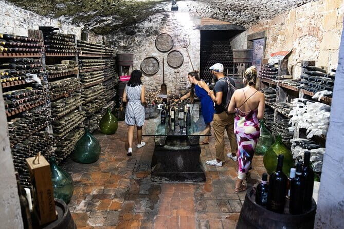 Chianti Wine Tour with 3 Wineries, Food Pairings and Tuscan Lunch - The short walk in Impruneta (and why terracotta deserves a photo)