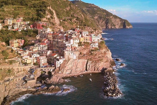 Cinque Terre Day Trip from Florence: Guided Round-Trip Bus - The 7:00 am start at Piazzale Montelungo