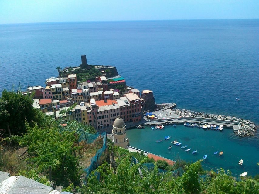 Cinque Terre Private Day Trip from Florence - The Manarola–Vernazza connection: boat ride in season, train substitute in winter