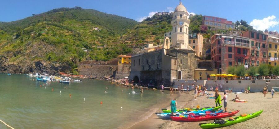 Cinque Terre Private Day Trip from Florence - Driving the coast road to Corniglia: the small village that feels out of reach