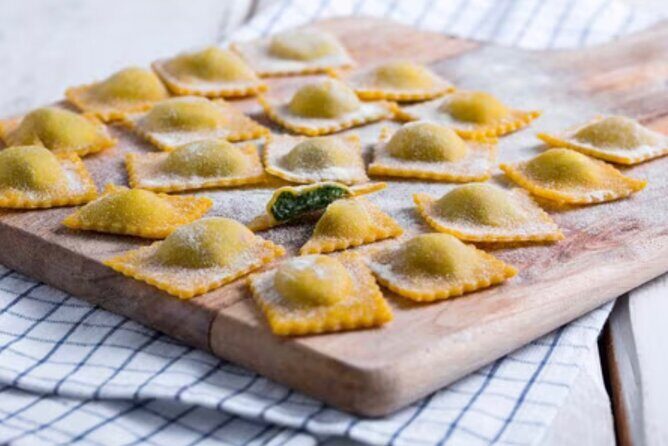 Cooking Class for Pasta Lovers in Florence Country House - The Meal Experience: Eating What You Made, Family-Style
