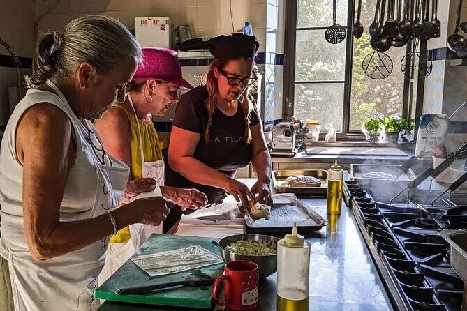 Cooking Class in a professional kitchen by a professional Chef - Dessert: cantuccini and the vin santo pairing you can control