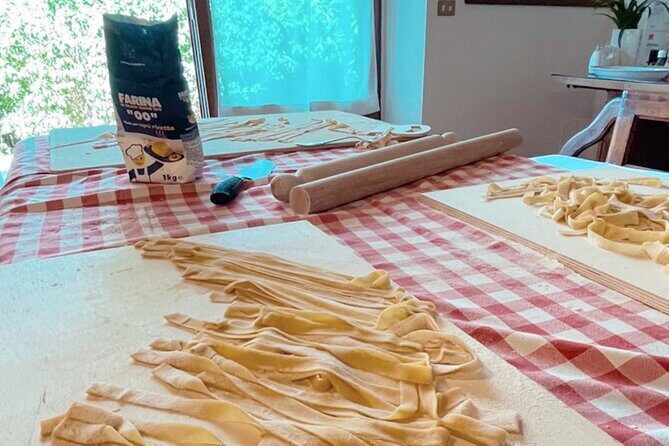 Cooking Class in Tuscany - Ingredient shopping: fresh takes and fast learning moments