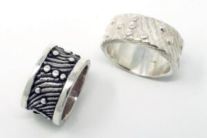 Create your original cuttlefish bone cast jewelry. - The 4-hour flow: what happens from first meeting to pickup