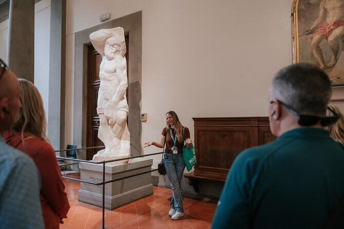 David & Duomo: Accademia & Skip the Line Exclusive Dome Access - Climbing Brunelleschi’s dome: what to expect when it turns steep