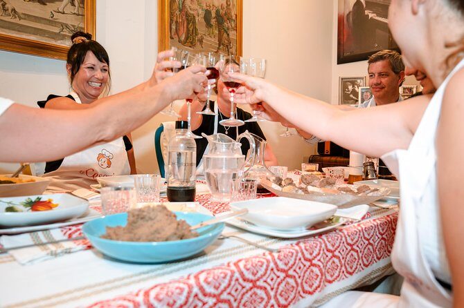Dining experience at a local's home in Pietrasanta with cooking demo - Where to Meet (and How to Avoid the Usual Confusion)