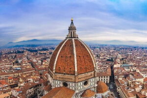 Discover Florence: Uffizi and Accademia Gallery small-group tour - Piazza della Signoria: civic power right next to the Uffizi
