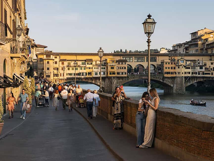Discover Florence Walking Tour: Guided Tour - Piazza della Repubblica: Roman traces and modern Florence energy