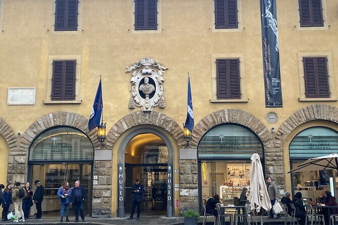 Duomo Climb and Baptistry Museum Crypt Cathedral Entrance Tickets - Where to Start: Baptistery Redemption Point Tips