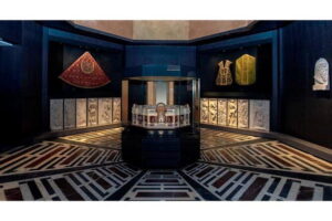 Duomo Square Tour in Florence - Baptistery of Saint John and the Gates of Paradise