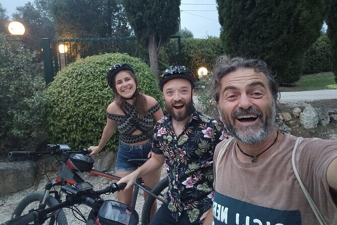 E-Bike Tour fortresses and mountains near the Free Baths of Saturnia - Guides, communication, and why it matters on a short e-bike day