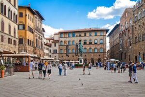 Eat and Go: The Florentine 3-Hour Street Food Tour - Starting at Piazza di S. Firenze (and Why Location Matters)