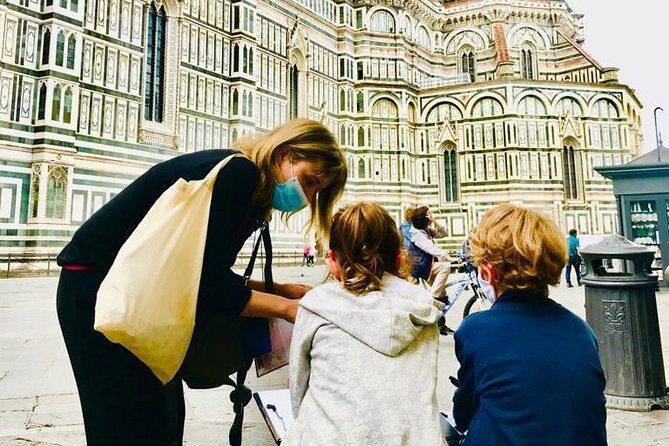Enjoy Florence as a Family-friendly Experience - Piazza della Signoria: turning statues into story characters