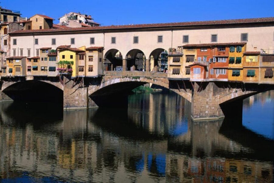 Essential Florence Walking Tour to discover its history - Church Interiors and Frescoes: Santa Trinita’s Ghirlandaio Stop