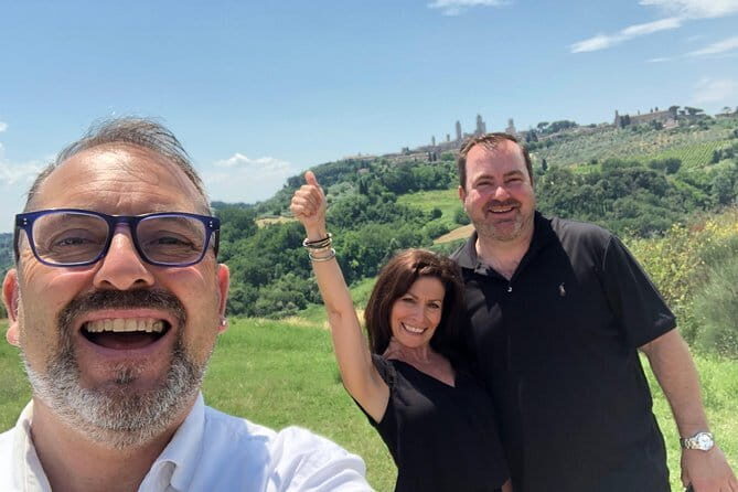 Excellent Wine experience in English , Español, Purtuguês - San Gimignano: UNESCO towers and Vernaccia di San Gimignano