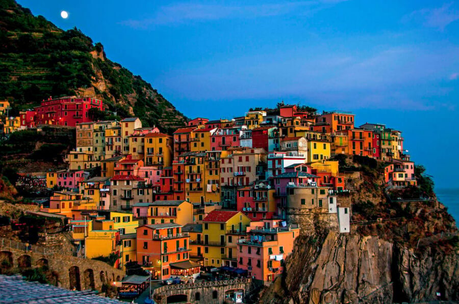 Exclusive Cinque Terre day tour by Ferry with stop in Pisa - Manarola: 60 minutes of color, stairs, and lookout angles