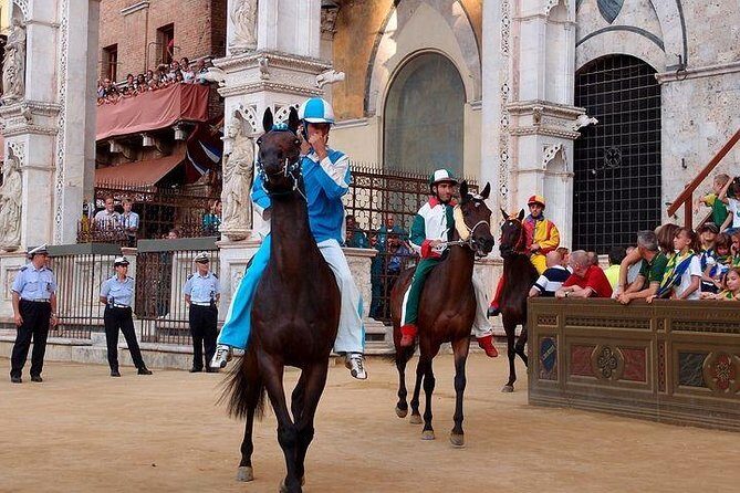 Exclusive Private tour To Siena and San Gimignano - San Gimignano: timing, walking pace, and nailing the pickup