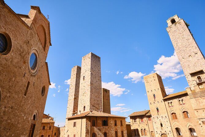 Exclusive Siena and San Gimignano Tour & Chianti Wine Experience - San Gimignano: medieval towers and the joy of a slower hilltop stroll