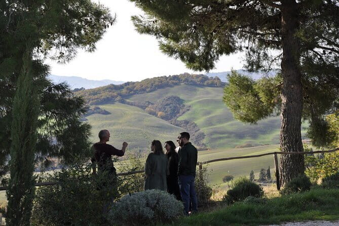 Exclusive Val d'Orcia Tour from Florence - A cinematic universe - Florence pickup at 7:30am: easy logistics, real day control