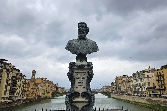 Express Florence - Medici Chapel & Highlights Walking Tour - Key highlights to clock fast