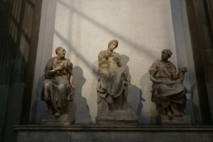 Florence: 1.5 hour Medici Chapels monolingual small-group guided tour - Chapel of the Princes: Tuscan Stone, Named Components, and Medici Power