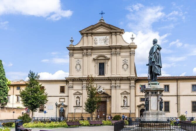 Florence: 1.5 hour Medici Chapels monolingual small-group guided tour - Meeting Point and Timing: Making It Easy on Yourself