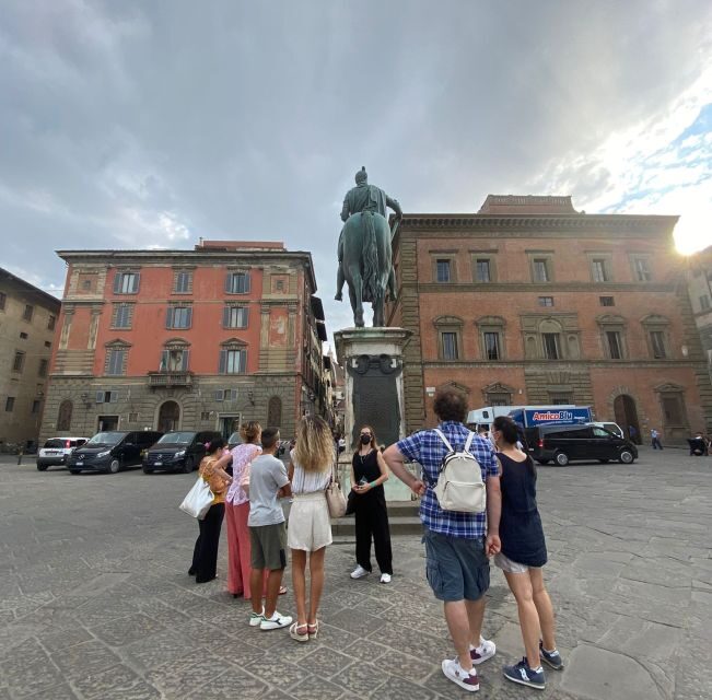 Florence: 2-Hour Esoteric Guided Walking Tour - Piazza della Signoria: Savonarola’s Execution in the Middle of Power