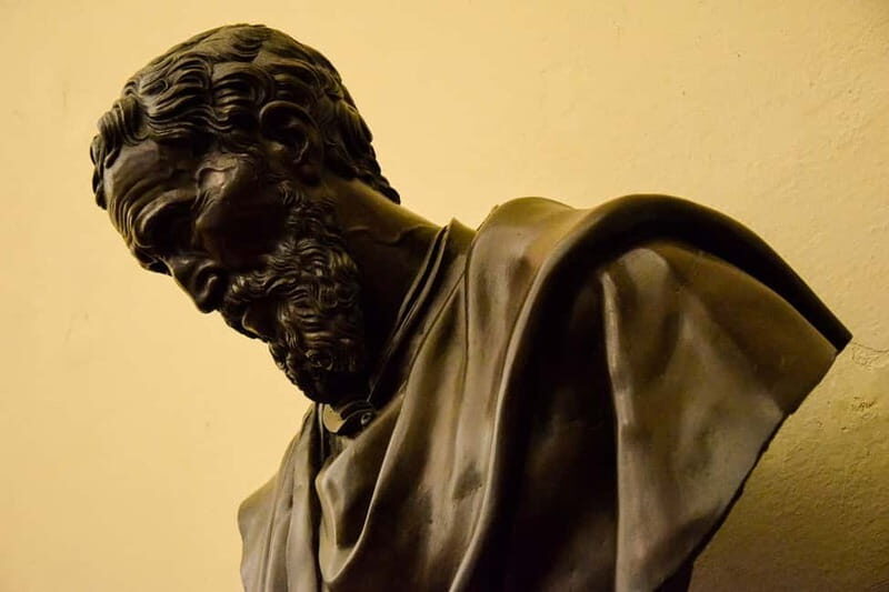 Florence: Accademia and Uffizi Gallery Guided Tour - The Short Walk Between Museums: How the Pace Really Feels