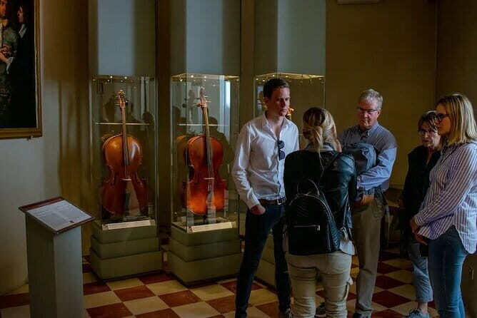 Florence Accademia Gallery & David Small Group Tour - Fast-Track Admission at Galleria dell’Accademia: What It Means in Real Life